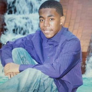 Meet your Posher, Gregory